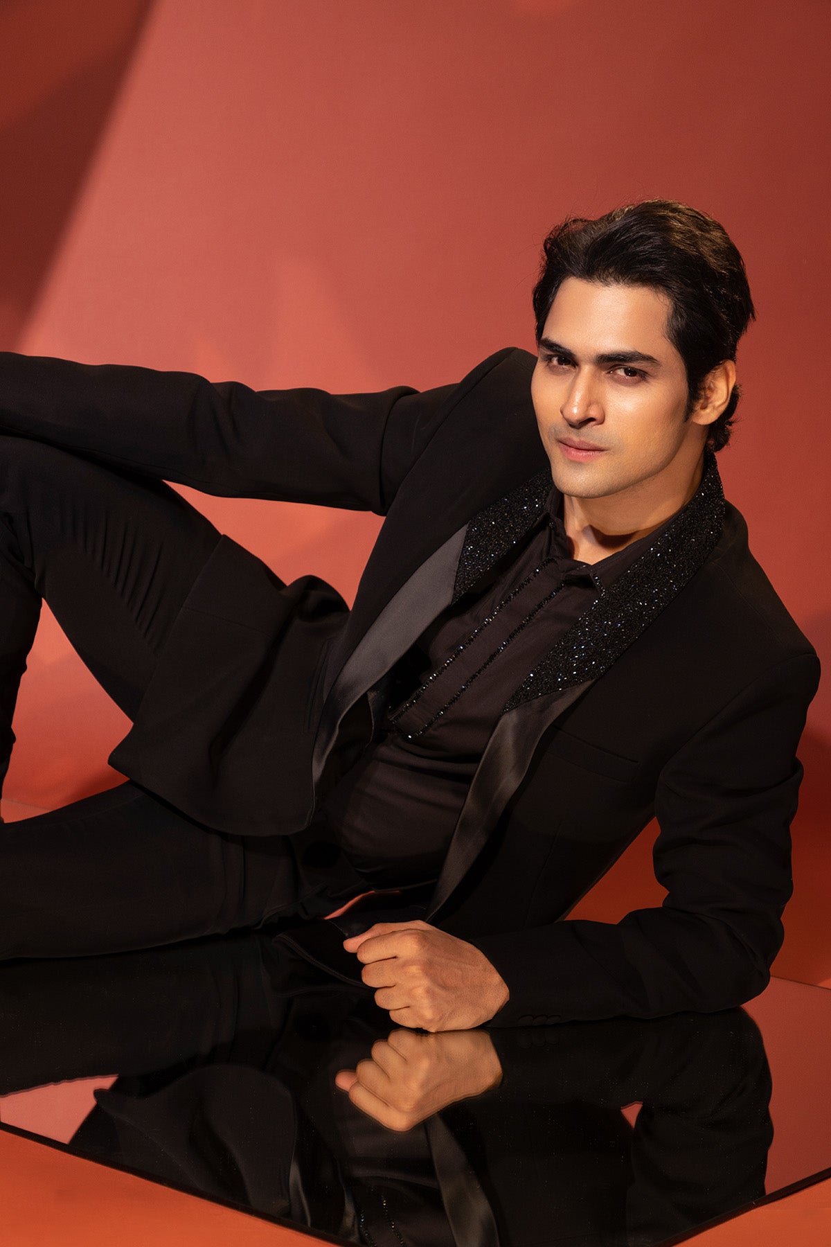 BLACK HALF & HALF LAPEL BLAZER