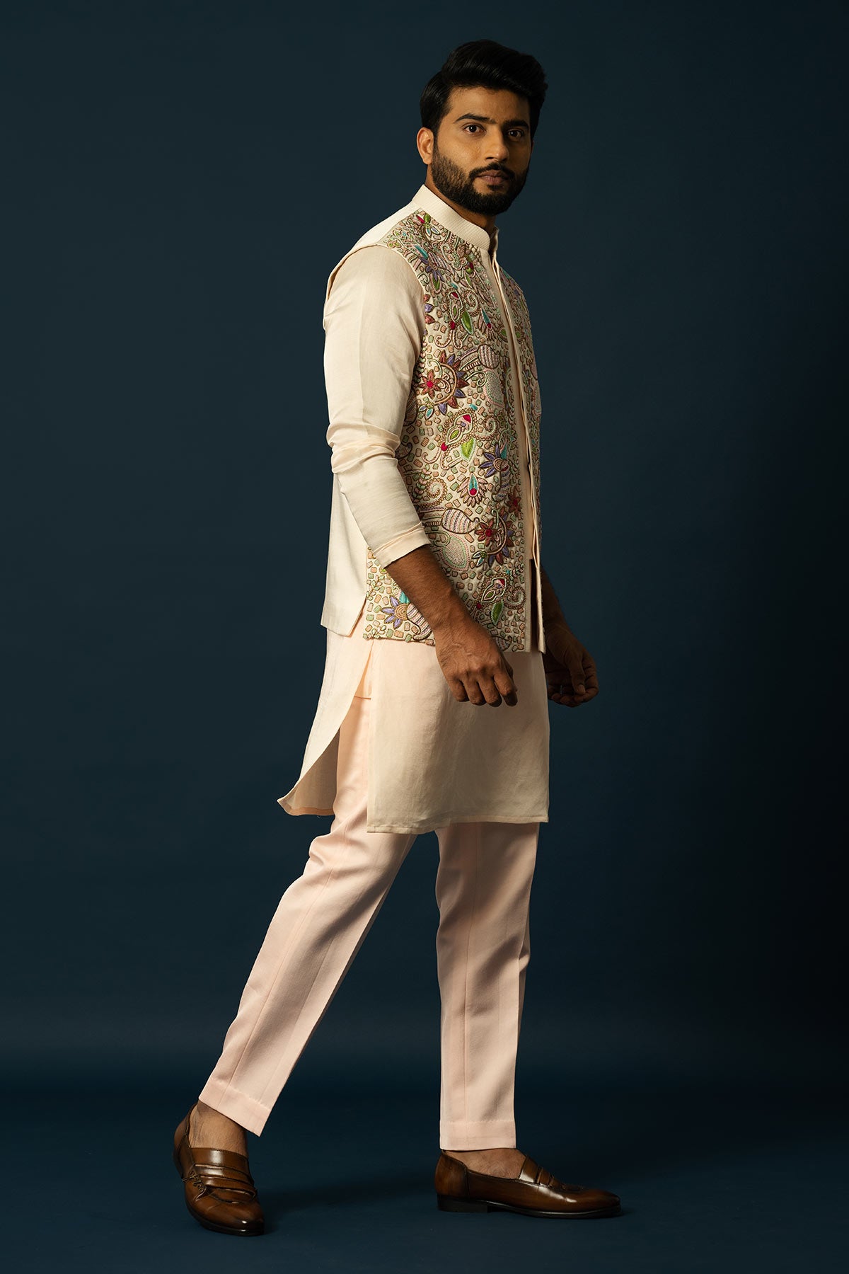 FAWN KURTA & MULTICOLOUR NEHRU SET